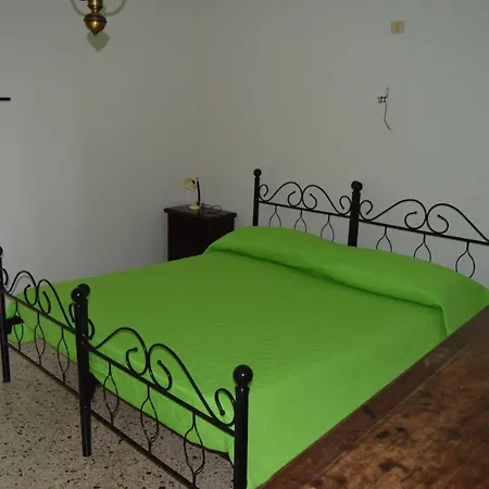 Bed & Breakfast Don Peppe - Don Ilario San Mauro Cilento
