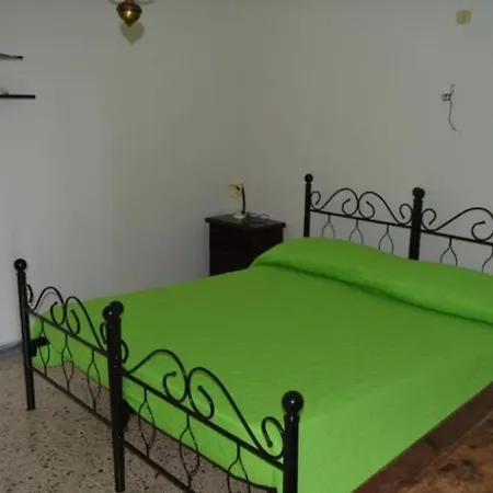 Don Peppe - Don Ilario Bed & Breakfast San Mauro Cilento