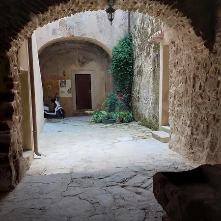 Bed & Breakfast Don Peppe - Don Ilario 3*