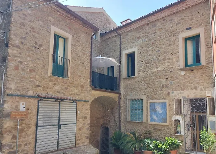 Don Peppe - Don Ilario Bed and breakfast 3*