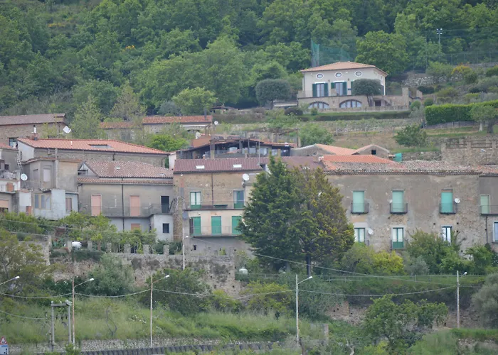Don Peppe - Don Ilario Bed and breakfast 3*